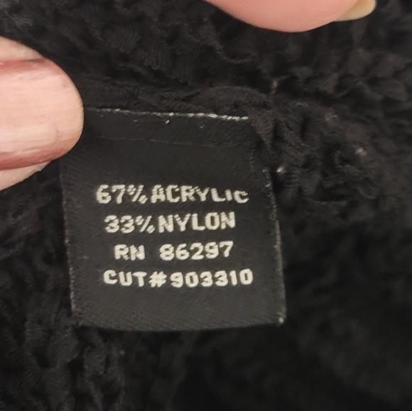 BCBGMAXAZRIA waterfall high low sweater size medium - Picture 6 of 7